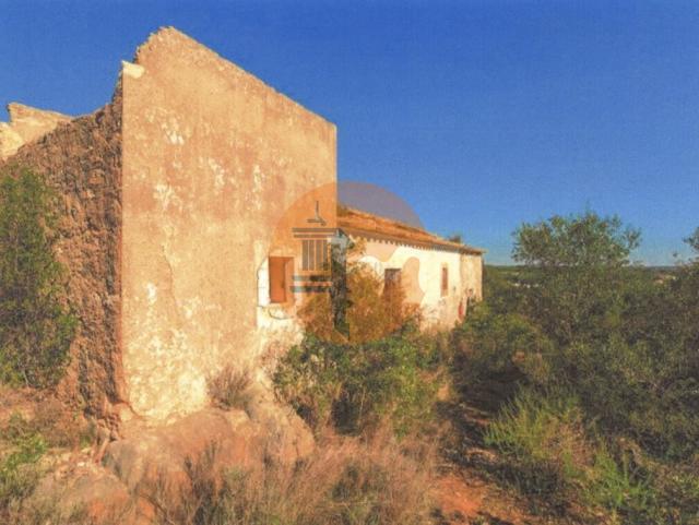 Land for sale in Quelfes