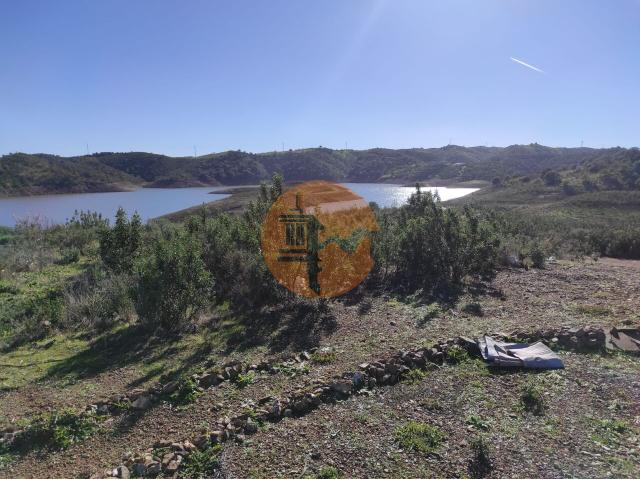 Land for sale in Azinhal