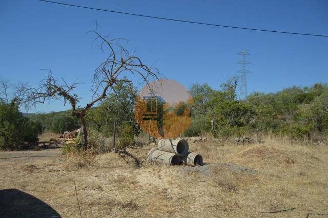 Land for sale in Santa Catarina da Fonte do Bispo