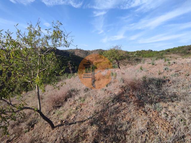 Land for sale in Odeleite