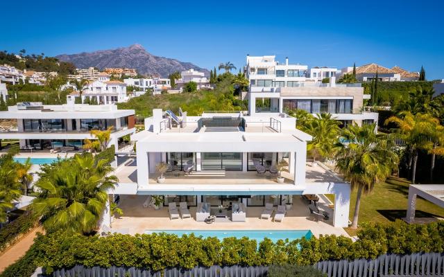 5 bedroom Villa in Marbella