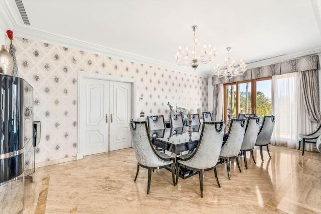 16 bedroom Villa in Estepona