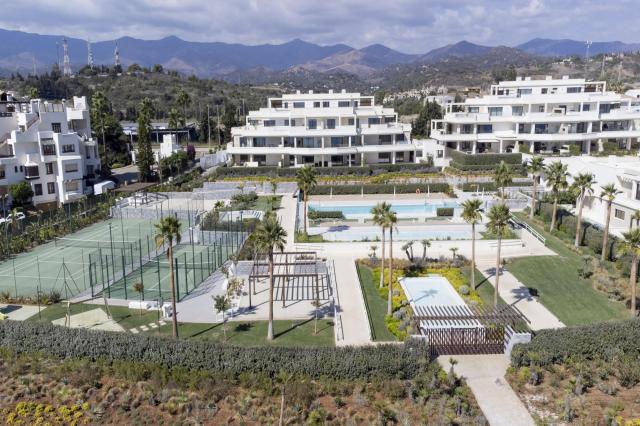 3 bedroom Ground Floor in Estepona