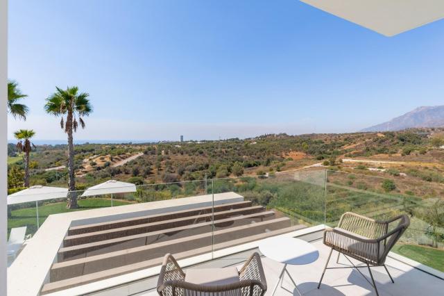 5 bedroom Villa in Marbella