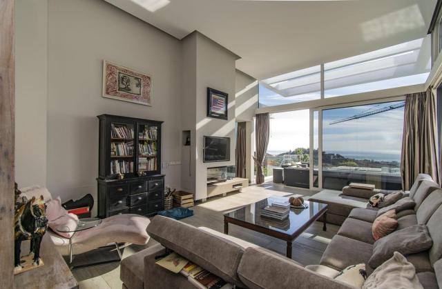 5 bedroom Villa in Marbella