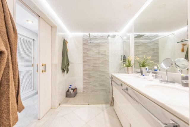 3 bedroom Apartment in Marbella