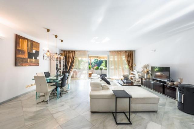 3 bedroom Apartment in Marbella