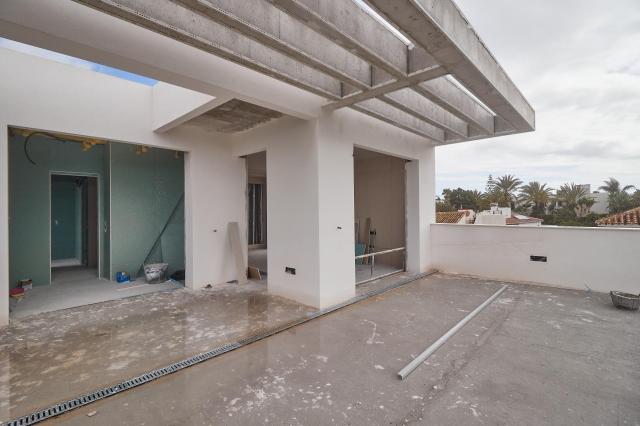 6 bedroom Villa in Marbella