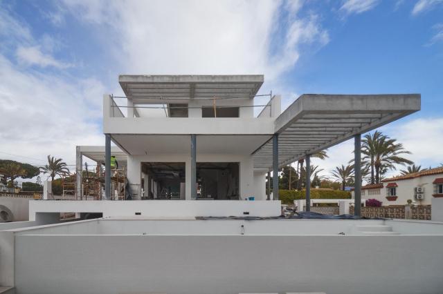 6 bedroom Villa in Marbella