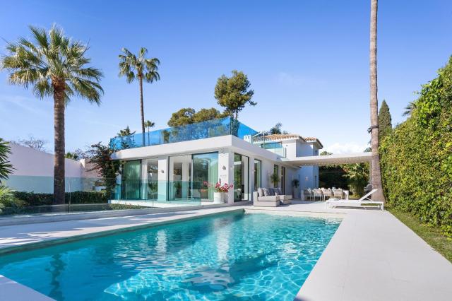 5 bedroom Villa in Marbella