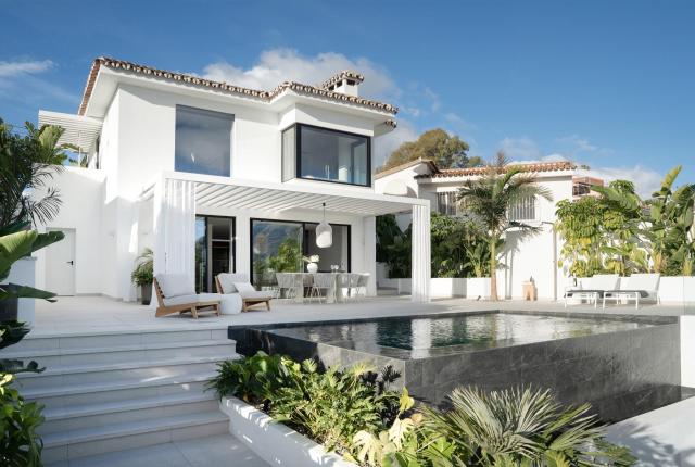 5 bedroom Villa in Marbella