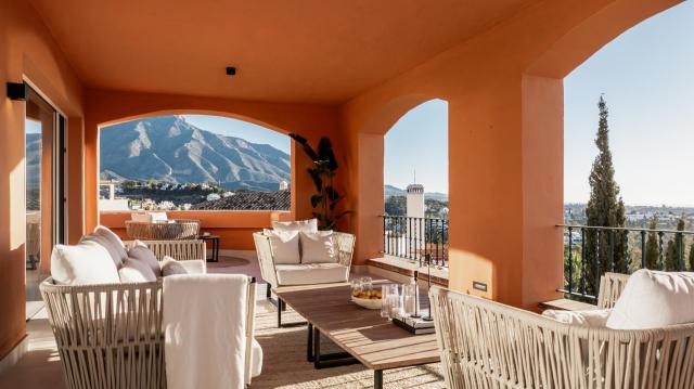 4 bedroom Apartment in Marbella
