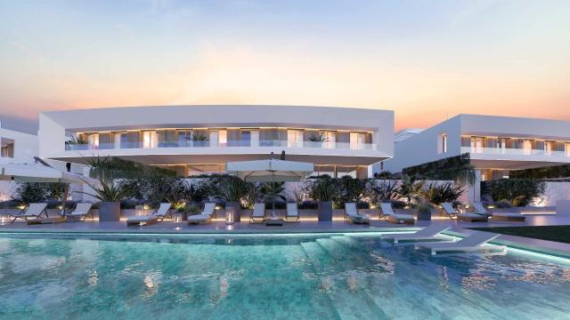 4 bedroom Semi in Estepona