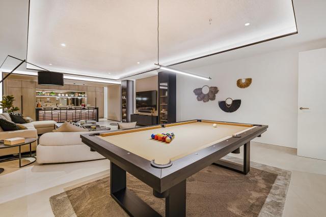 6 bedroom Villa in Marbella