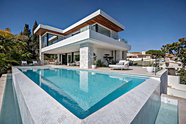 5 bedroom Villa in Marbella