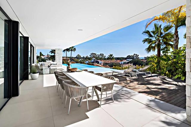 5 bedroom Villa in Marbella