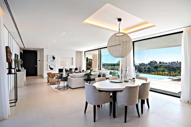 5 bedroom Villa in Marbella