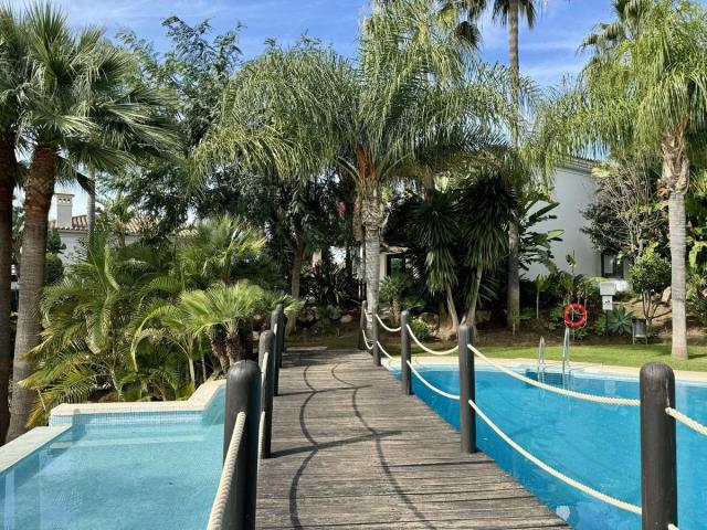 6 bedroom Villa in Marbella