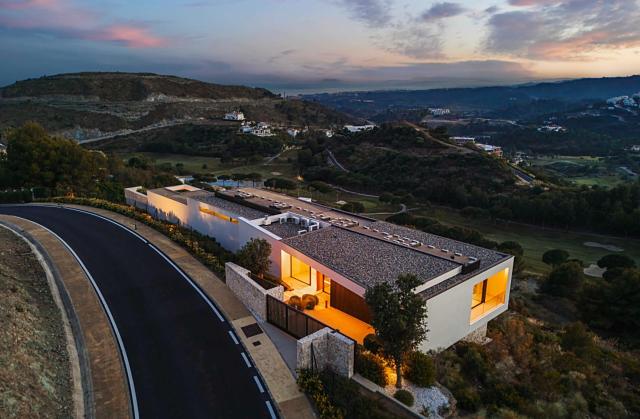 4 bedroom Villa in Benahavis