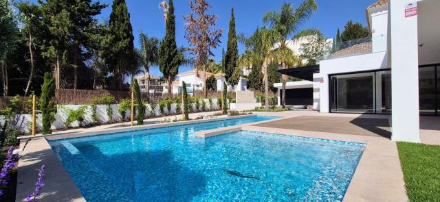 5 bedroom Villa in Benahavis