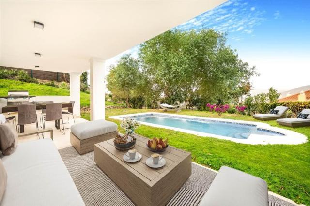 3 bedroom Villa in Mairena del Aljarafe