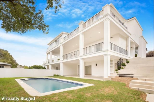 3 bedroom Villa in Mairena del Aljarafe