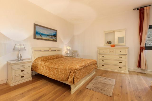 6 bedroom Villa in Marbella