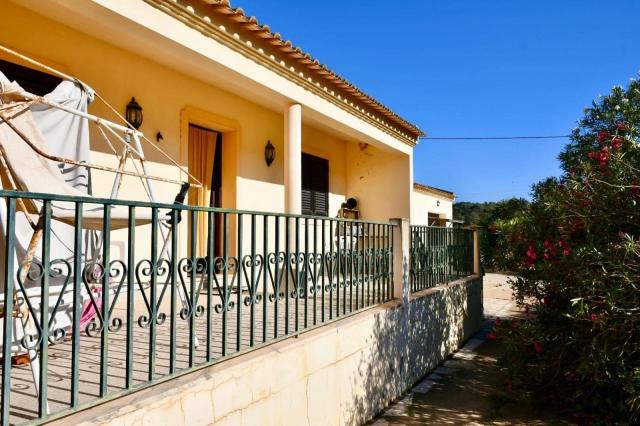 3 bedroom House in Faro