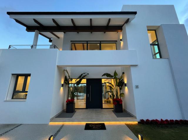 4 bedroom House - Detached Villa in Mijas Costa