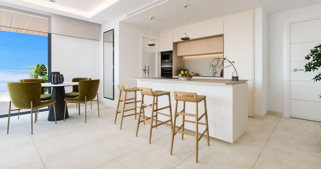 2 bedroom Apartment - Middle Floor Apartment in Fuengirola