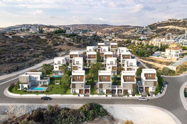 3 bedroom town house in Agios Tychon