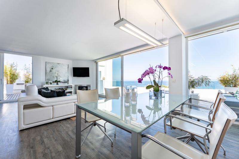 DREAMY SEA VIEWS, MODERN AND UNIQUE! IN CALAHONDA MIJAS 