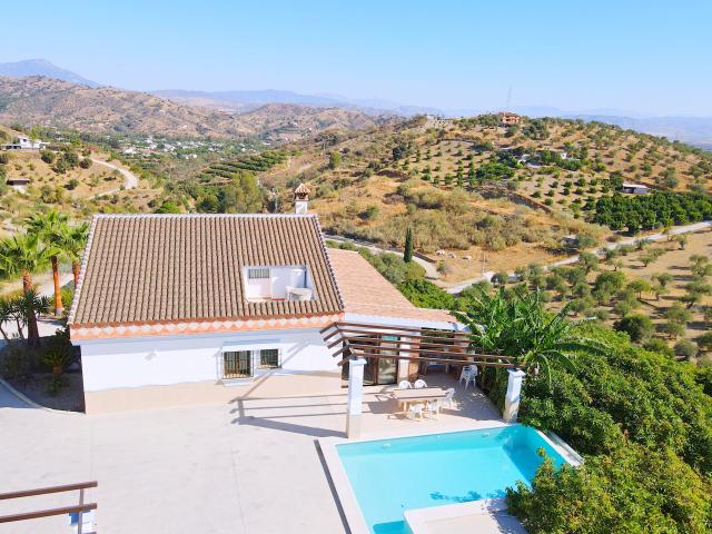 5 bedroom chalet in coin