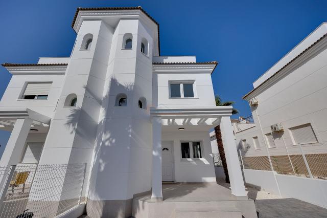 3 bedroom Detached Villa in San Fulgencio