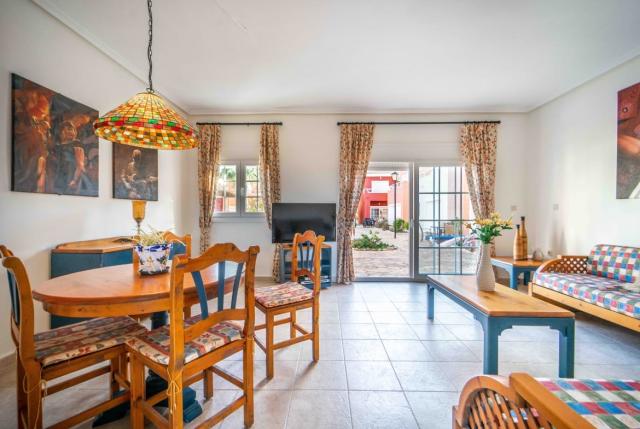 2 bedroom Villa in Altaona Golf & Country Village