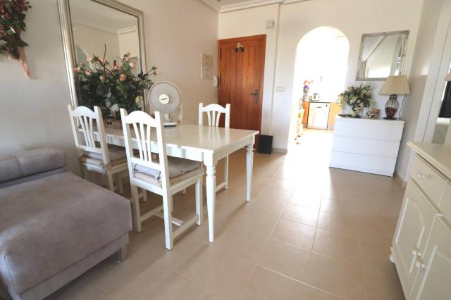 2 bedroom Apartment in Jacarilla