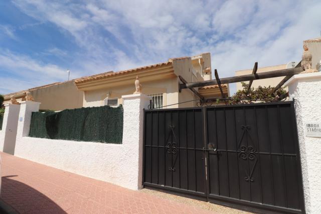 3 bedroom Detached Villa in Benimar