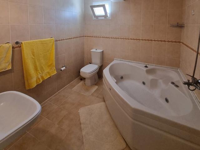 4 bedroom Villa in Altinkum