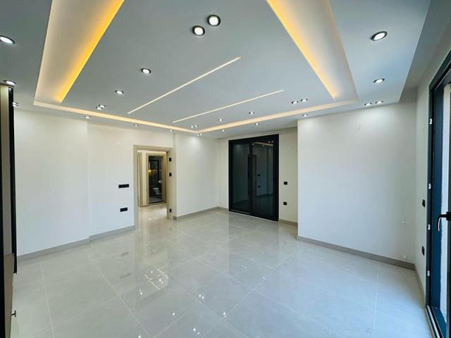 4 bedroom Villa in Altinkum