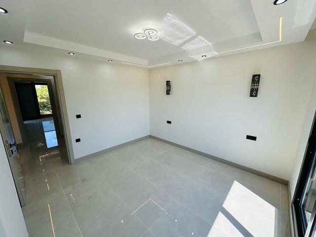 4 bedroom Villa in Altinkum