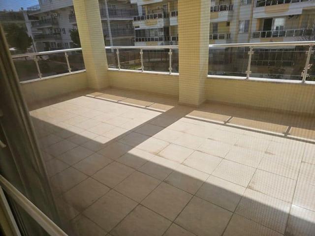 3 bedroom Apartment in Altinkum