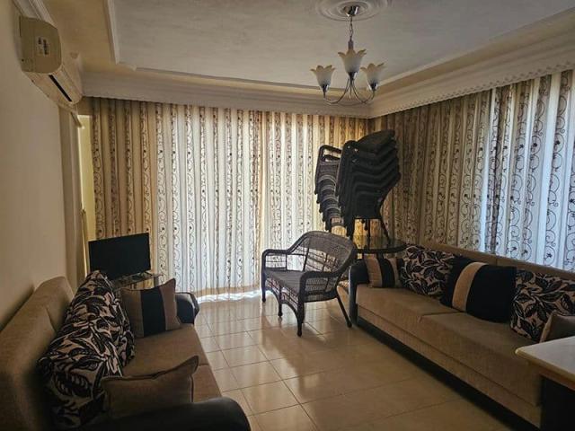 3 bedroom Apartment in Altinkum