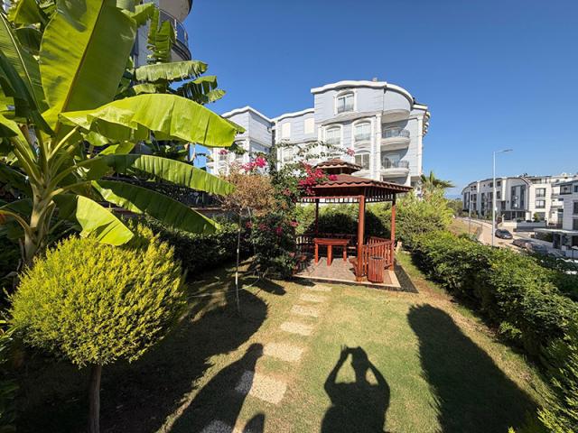 2 bedroom Apartment in Altinkum
