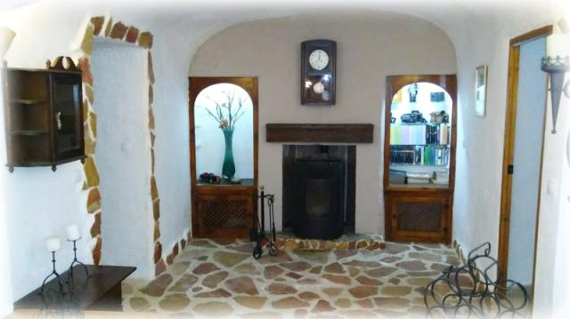 5 bedroom Cave House in La Canalosa