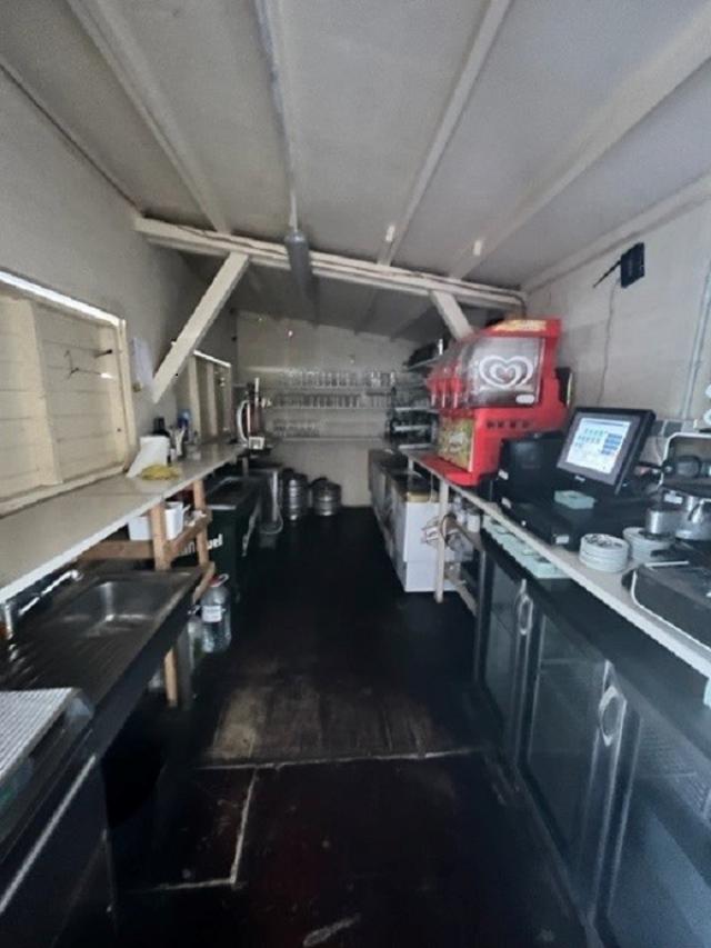 Commercial property for sale in Hondon de los Frailes