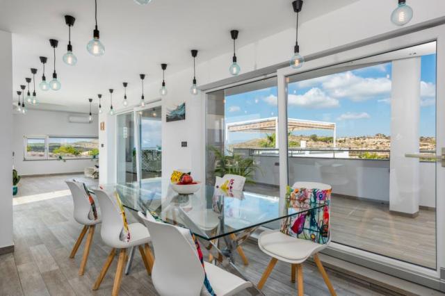 5 bedroom Villa in Alicante