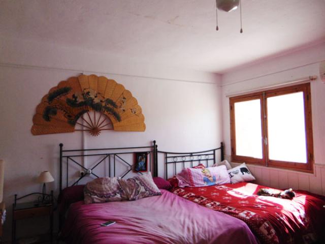 Commercial property for sale in Barbarroja