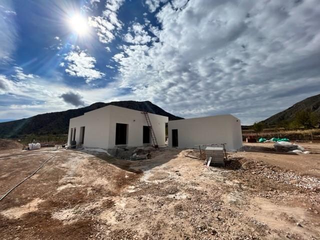 3 bedroom New Build in El Canton