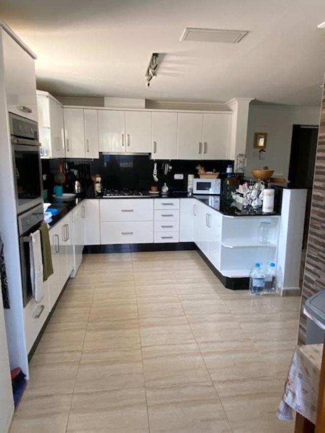 4 bedroom Villa in Hondon de los Frailes