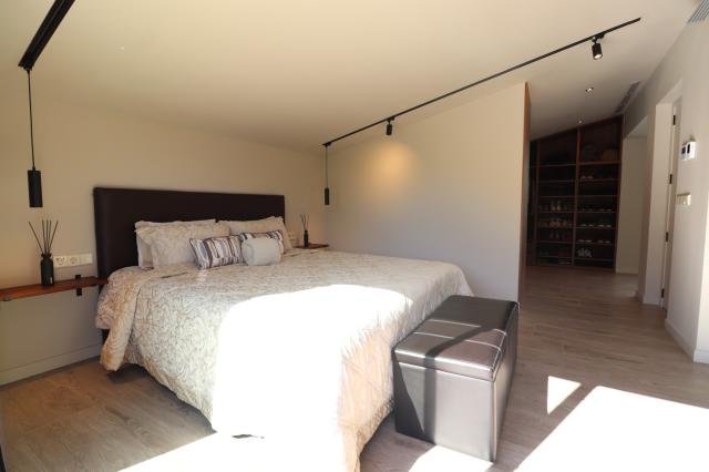 5 bedroom Country Property in Aspe